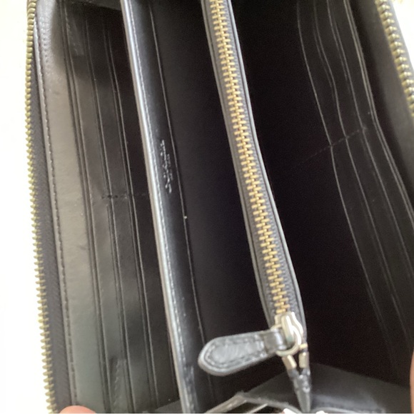 Coach croc look black and silver accordion wallet - Picture 5 of 9